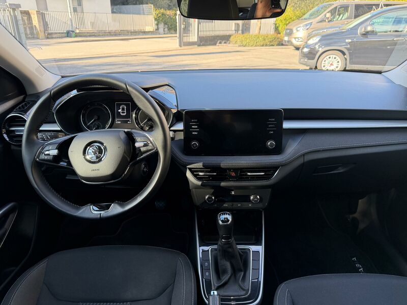 ŠKODA FABIA  1.0 MPI STYLE