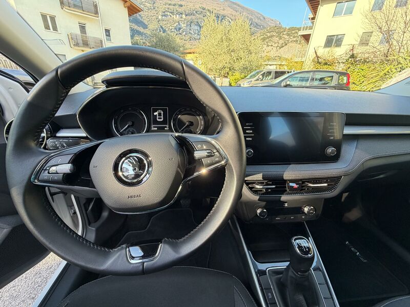 ŠKODA FABIA  1.0 MPI STYLE