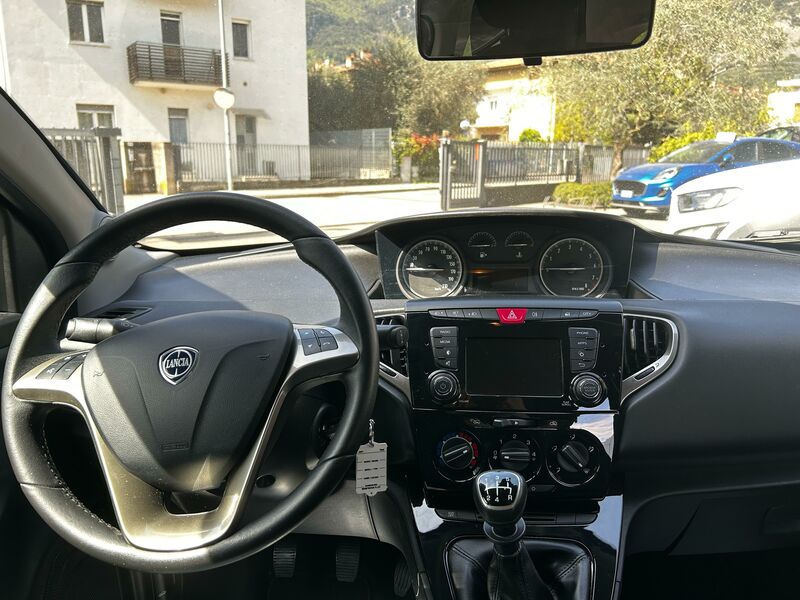 LANCIA YPSILON  1.2  GOLD 5 PORTE 