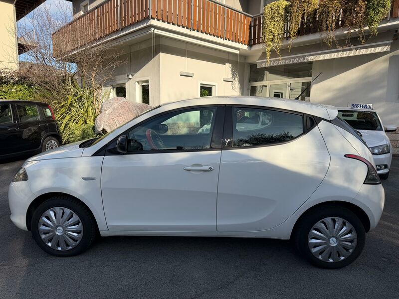 LANCIA YPSILON  ELEFANTINO 5 P.