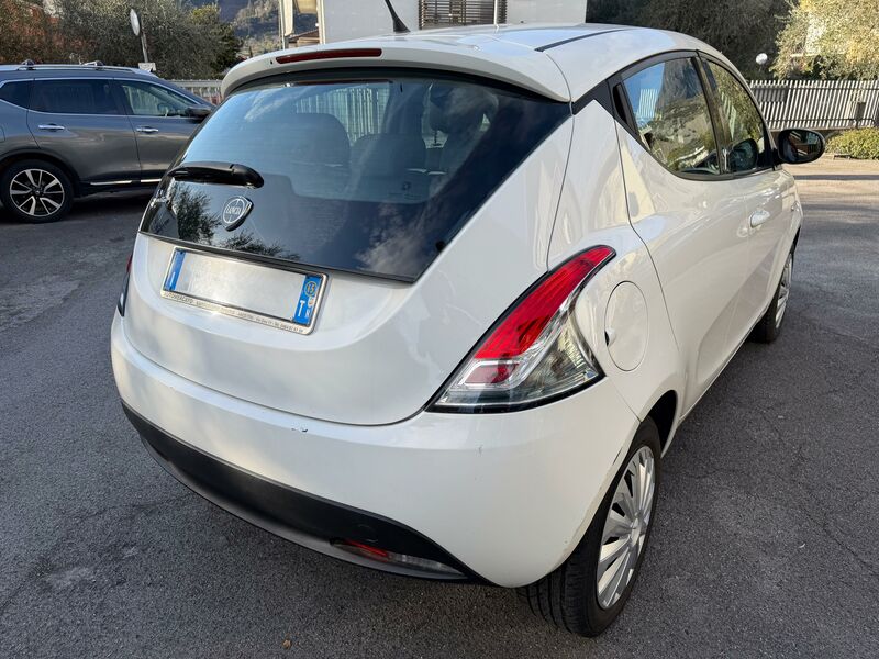 LANCIA YPSILON  ELEFANTINO 5 P.